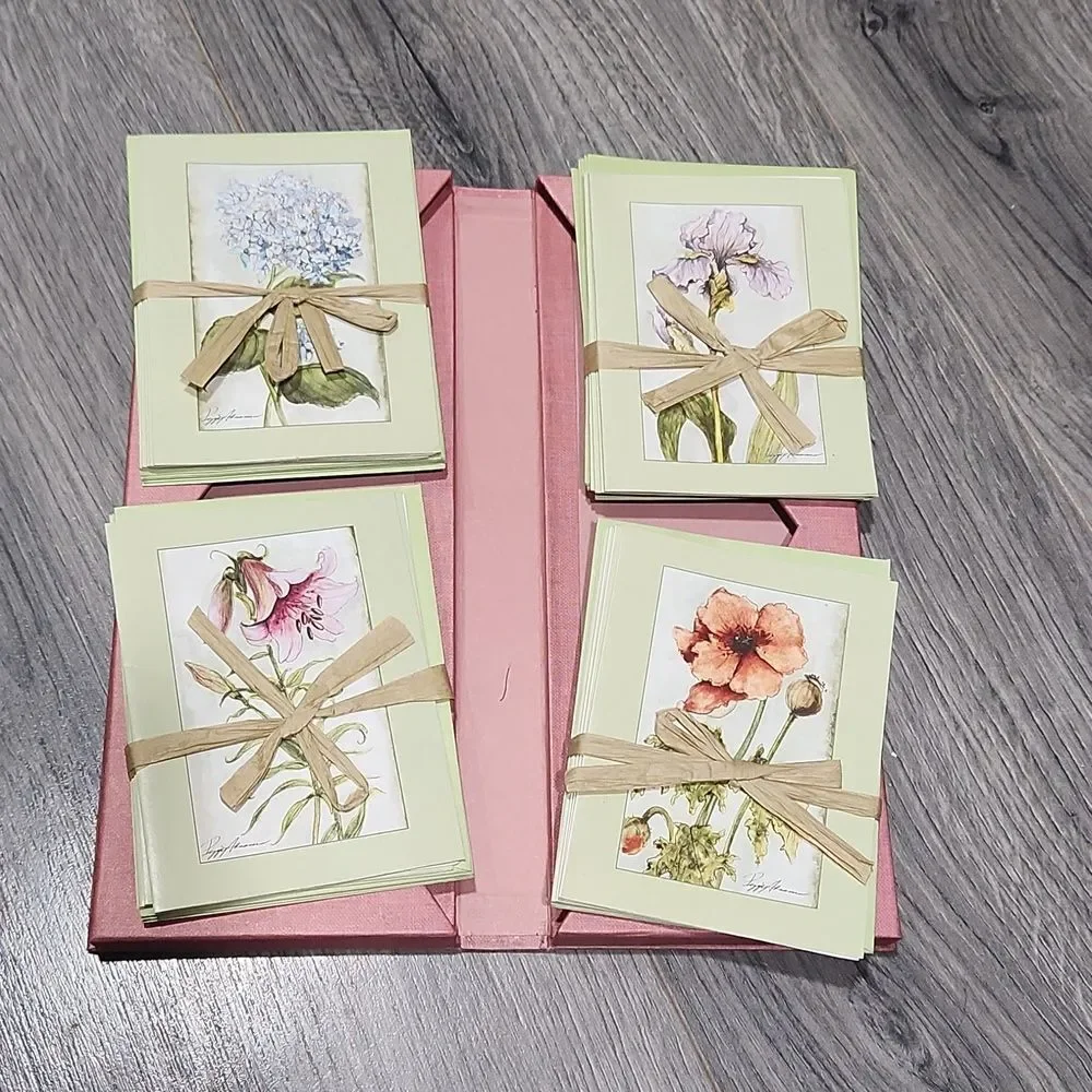 NIB Set Of 20 Plain SM Greeting Cards